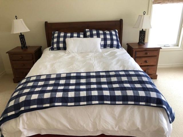 The Thoughtful Dog Bed & Breakfast South Brook Esterno foto